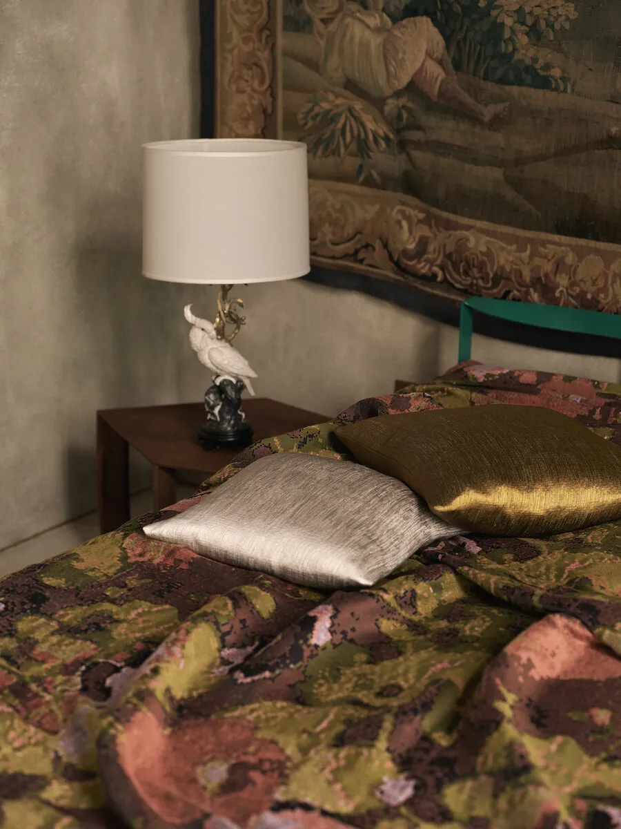 Secret Garden 01.jpg