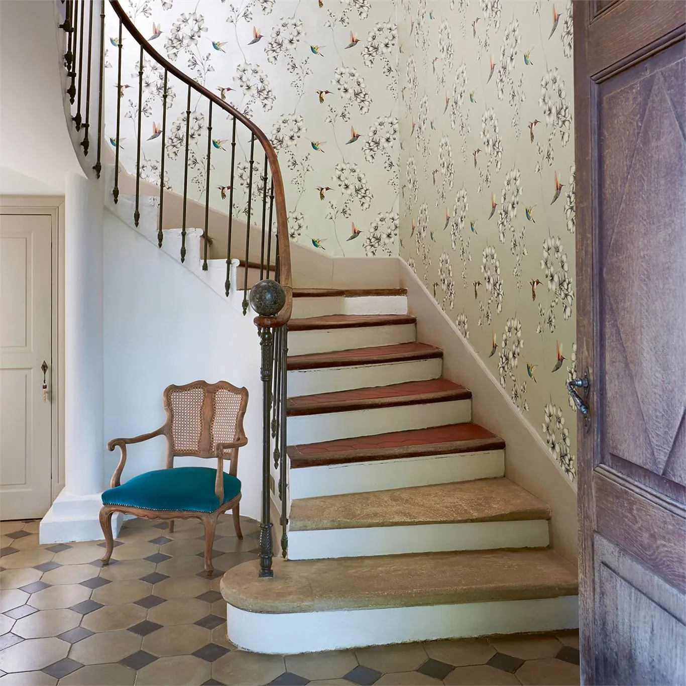 Обои для стен Harlequin Amazilia 111058 #2