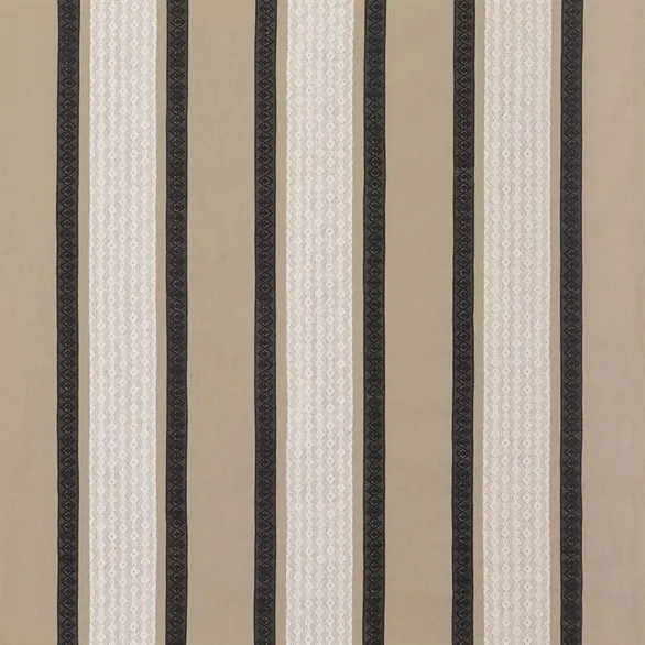 Ткань Osborne & Little Verdanta F6561-02