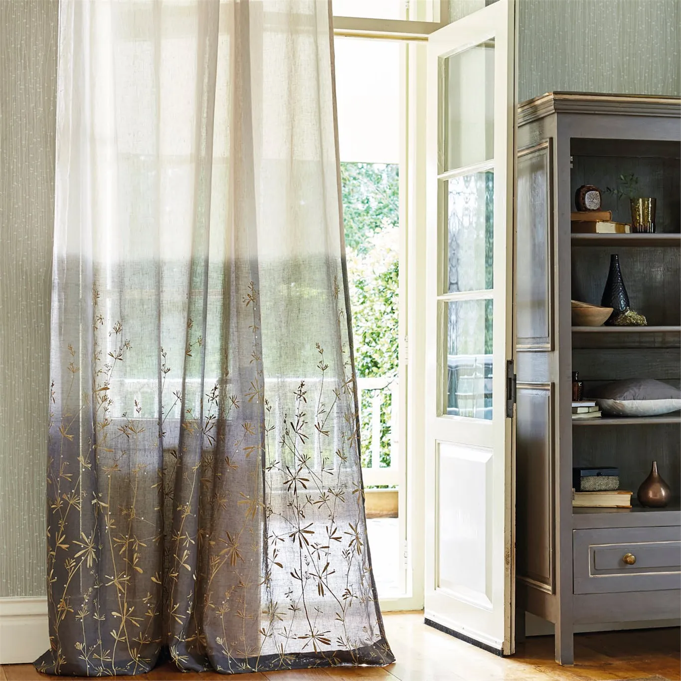 Ткань Harlequin Callista Fabrics 131890