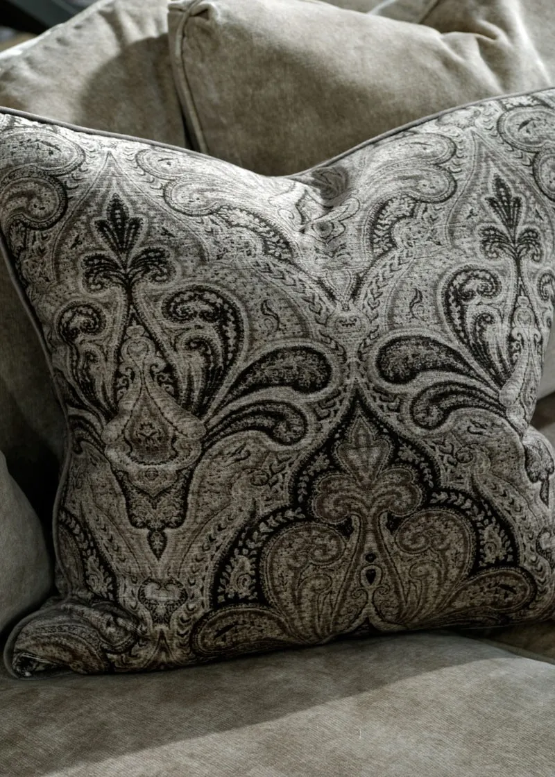 Ткань Andrew Martin Lost & Found garett_charcoal_fabric