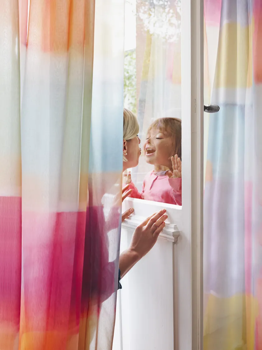 Ткань ADO Goldkante Happy Days Blur 8110