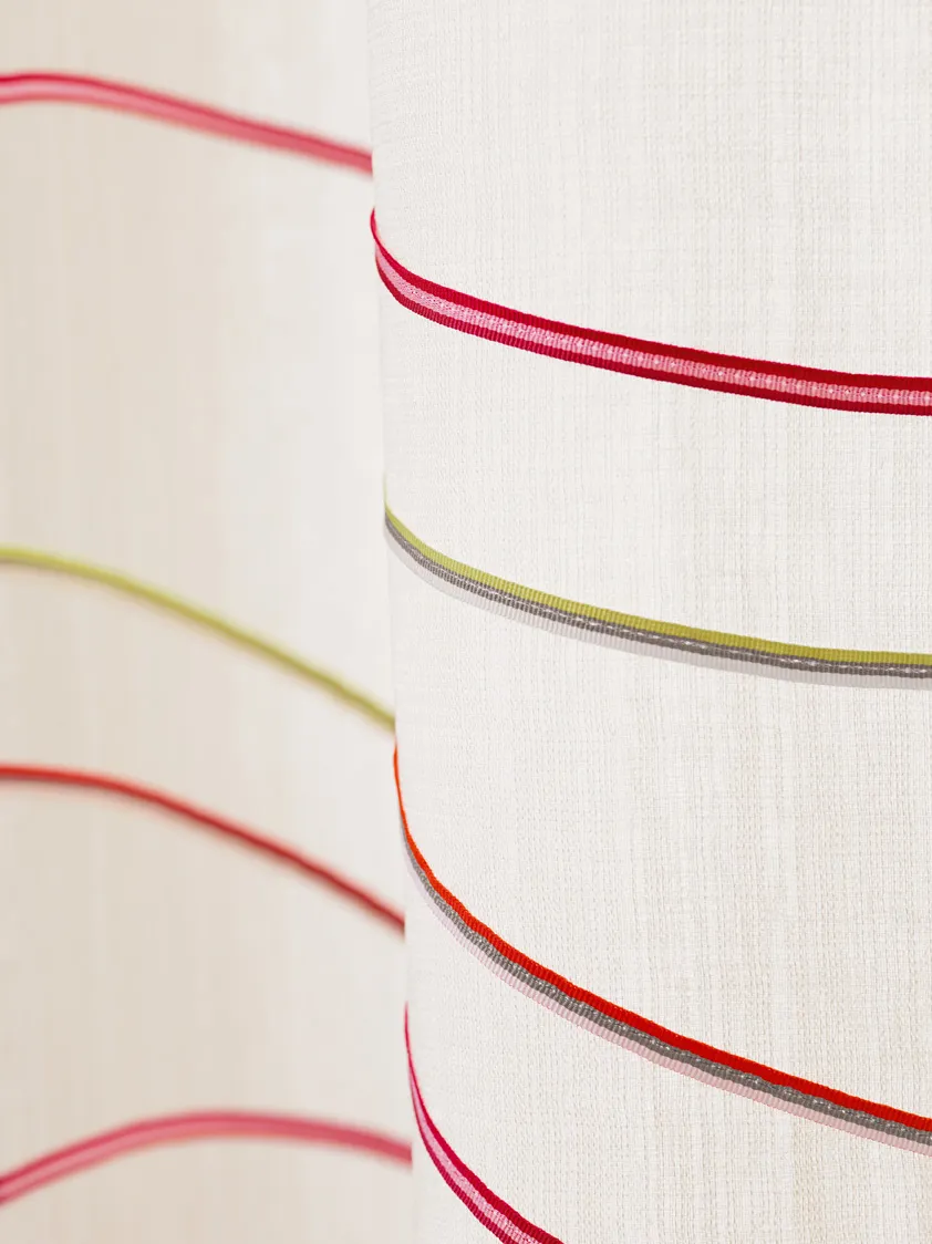 Ткань ADO Goldkante Happy Days Garland 4142