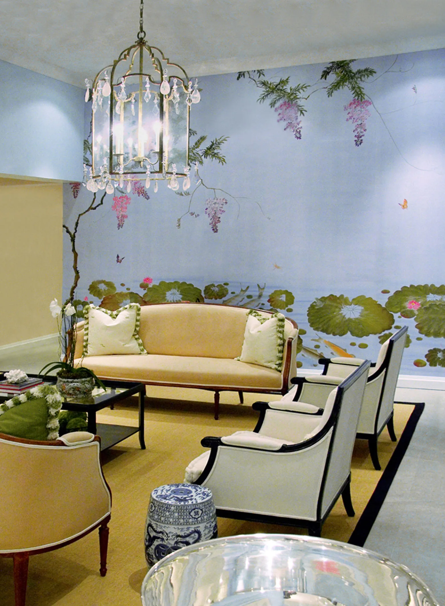 Обои для стен Fromental 20th century C002-Lotus-and-Carp-col-ice-blue-roomshot