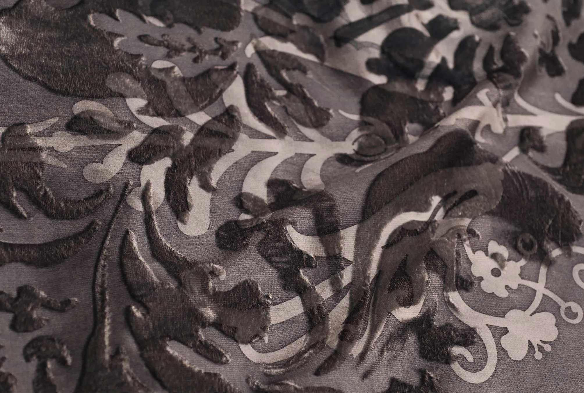 Ткань Fromental Bonaparte V-002-rayogram-bonaparte-col-04-russe