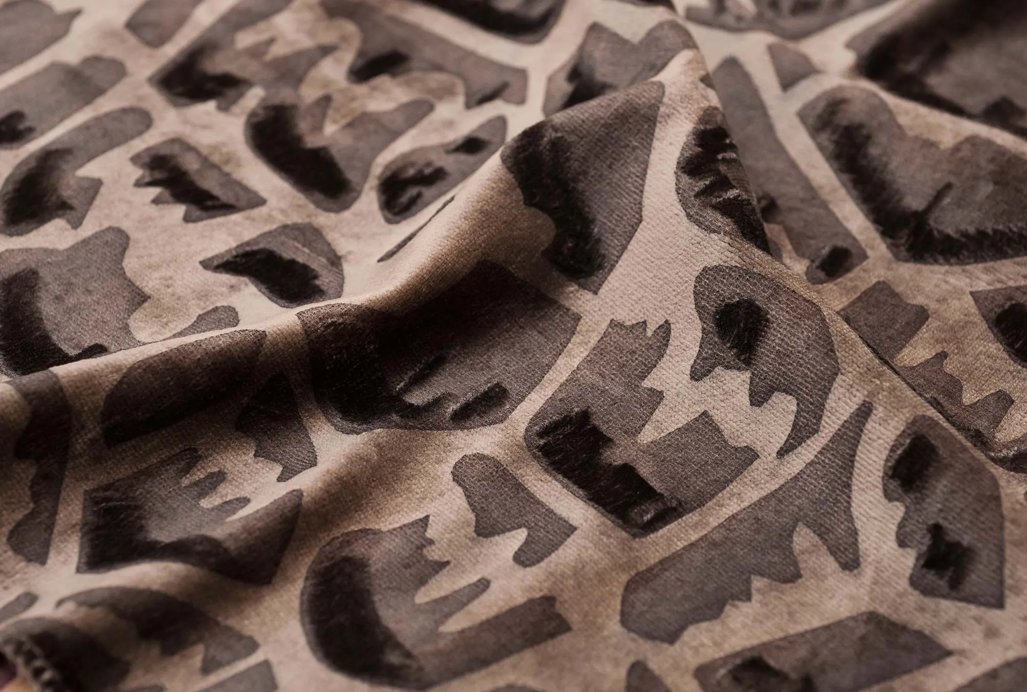 Ткань Fromental Carapace V-003-rayogram-carapace-col-02-mole