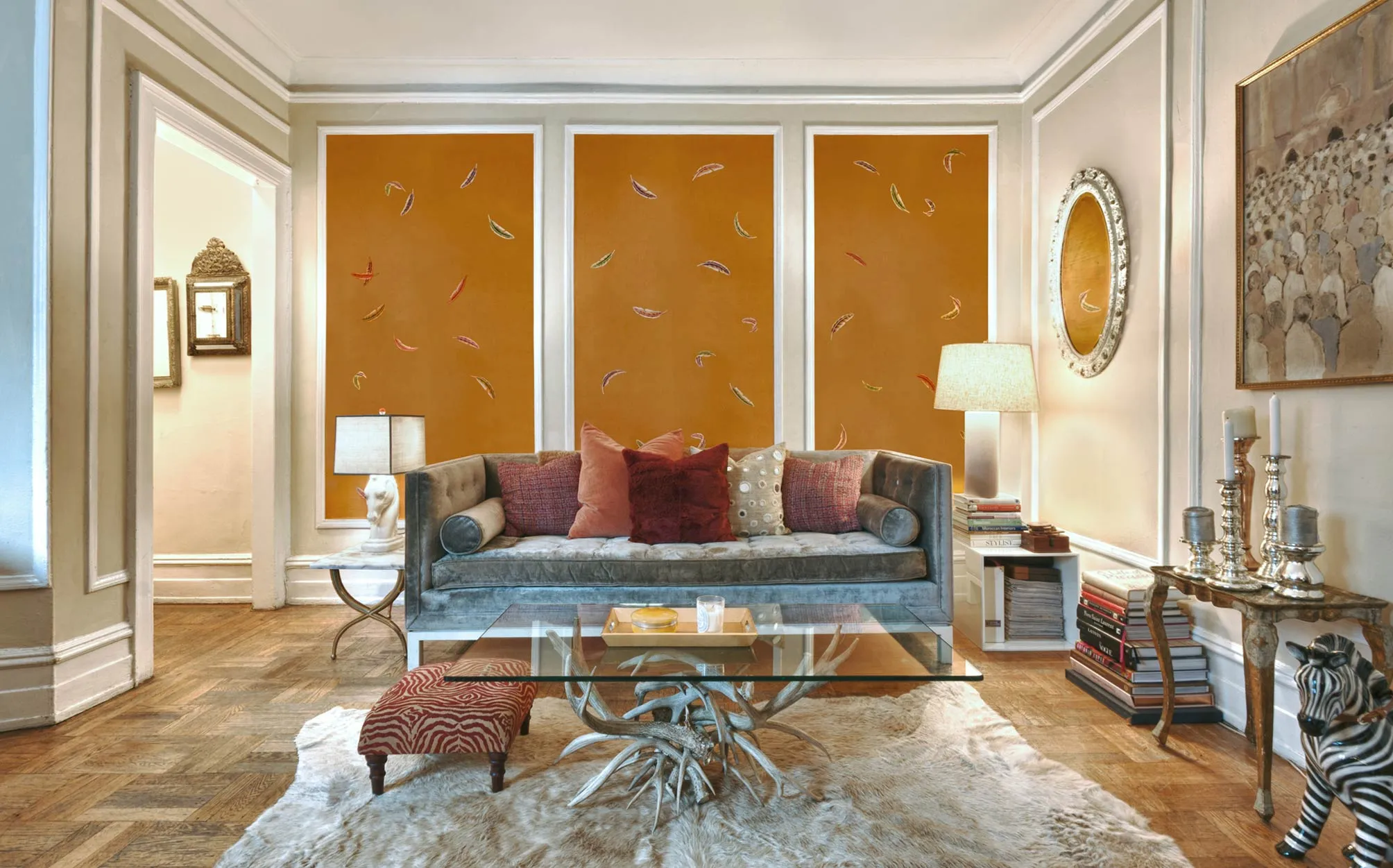 Обои для стен Fromental Roger Thomas RT002-plumes-col-mars-dresden-