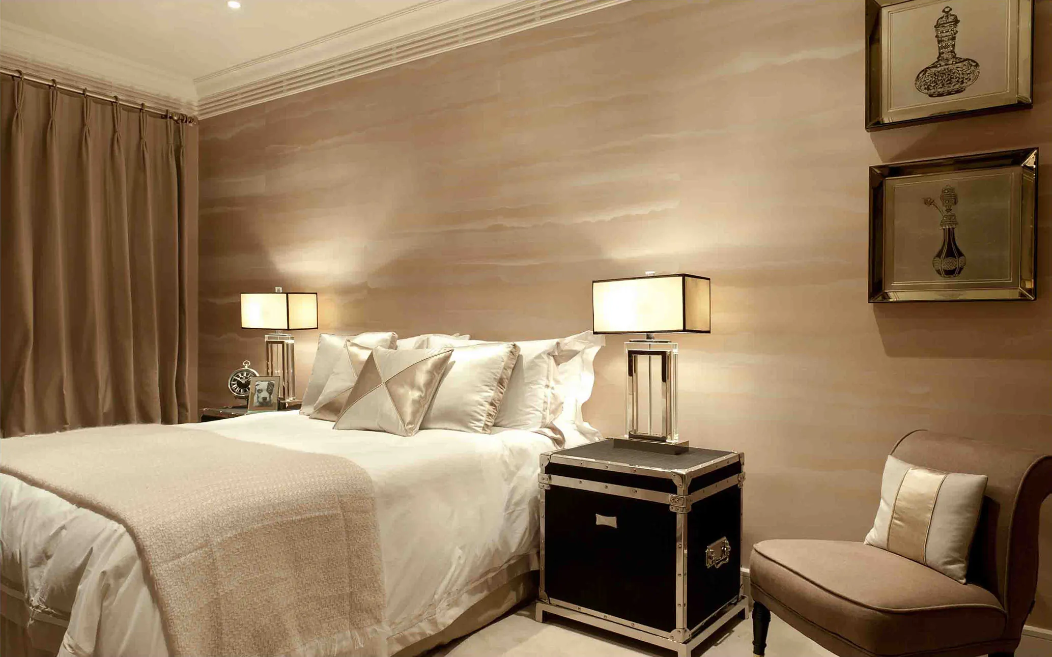 Обои для стен Fromental Roomskins D006-Travertine-custom-brick-formation-col-9-luna-3