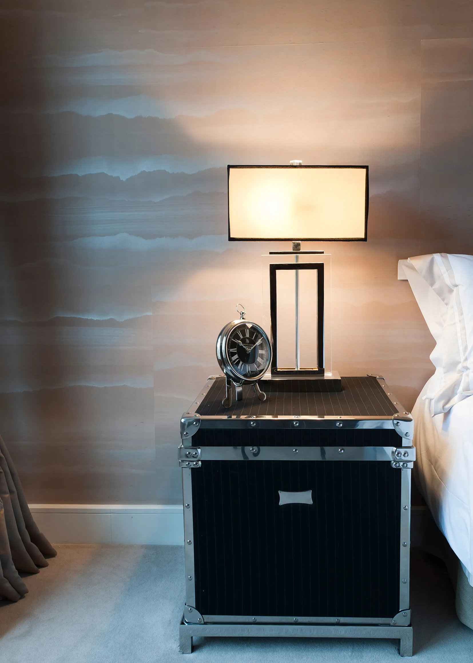 Обои для стен Fromental Roomskins D006-Travertine-custom-brick-formation-col-9-luna-4