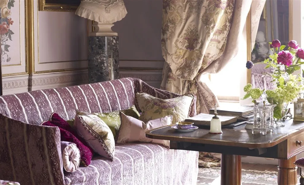 Ткань The Royal Collection Savigny Silks 15343