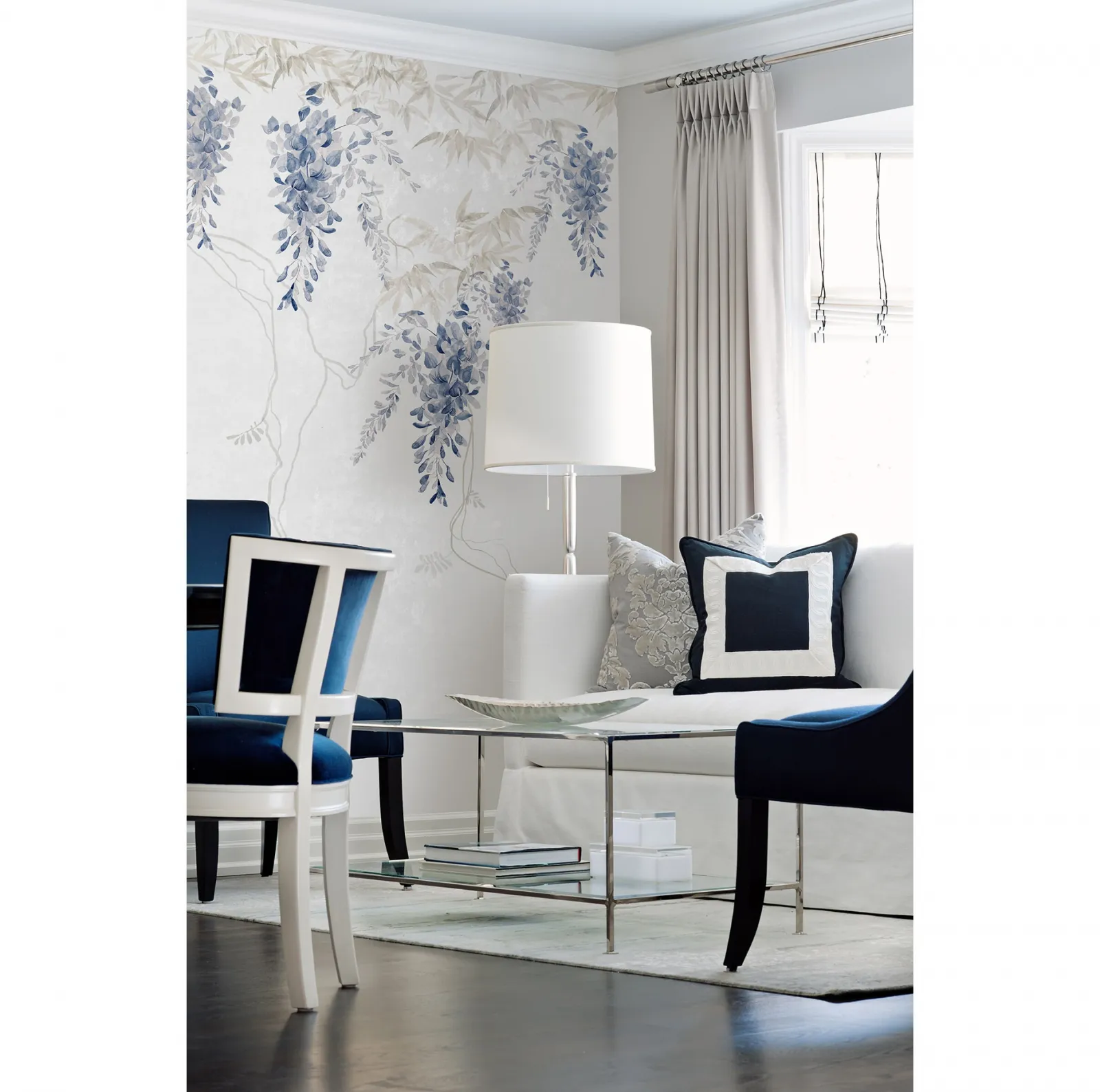 Обои для стен Fresq T.H.02 shop128-2