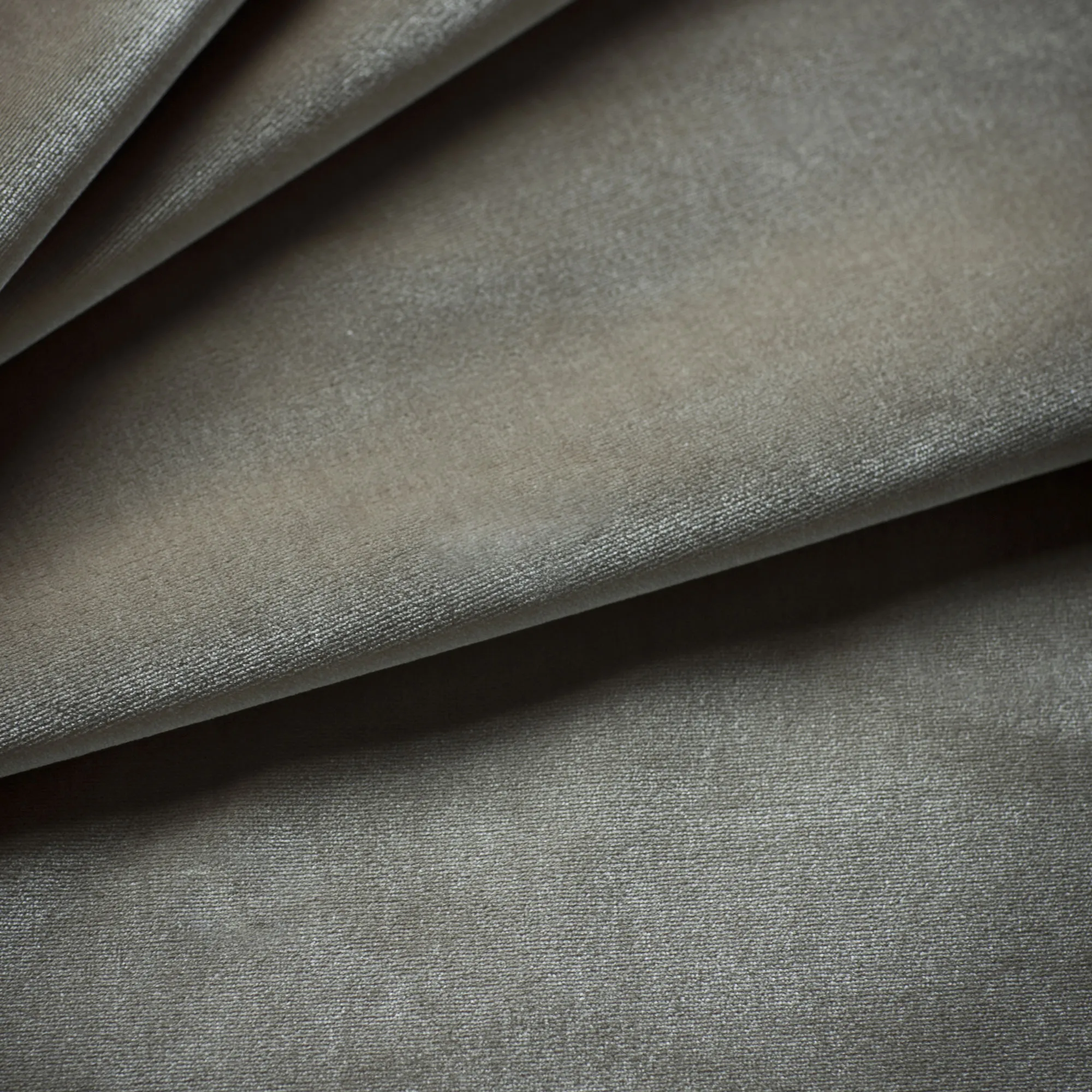 Ткань Beaumont & Fletcher Capri Silk Velvet Capri-Sable