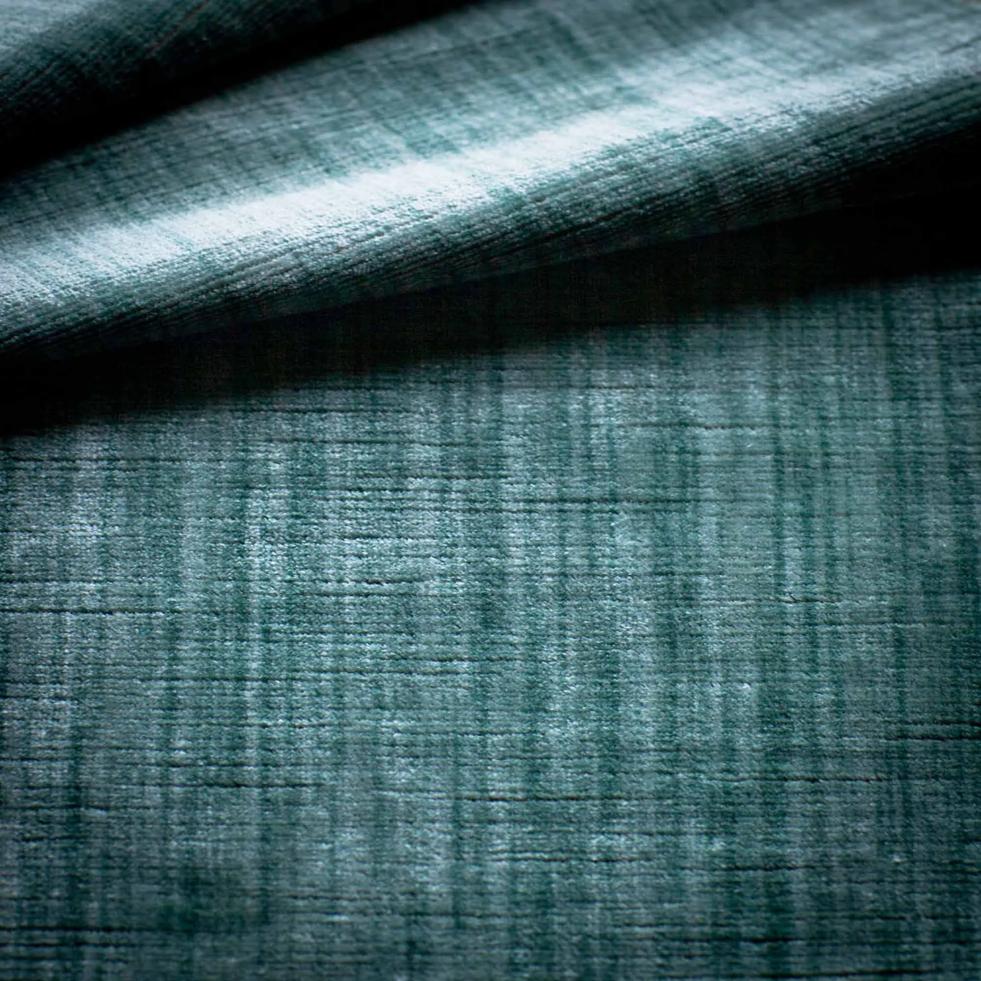 Ткань Beaumont & Fletcher Como Silk Velvet Como-Teal