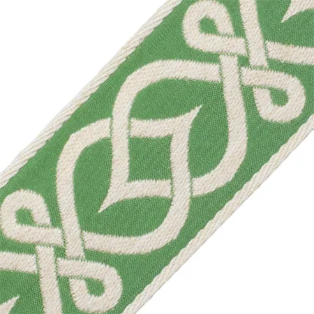 Celtic Knot 0012_Celtic-Knot-Border-in-_Kelly
