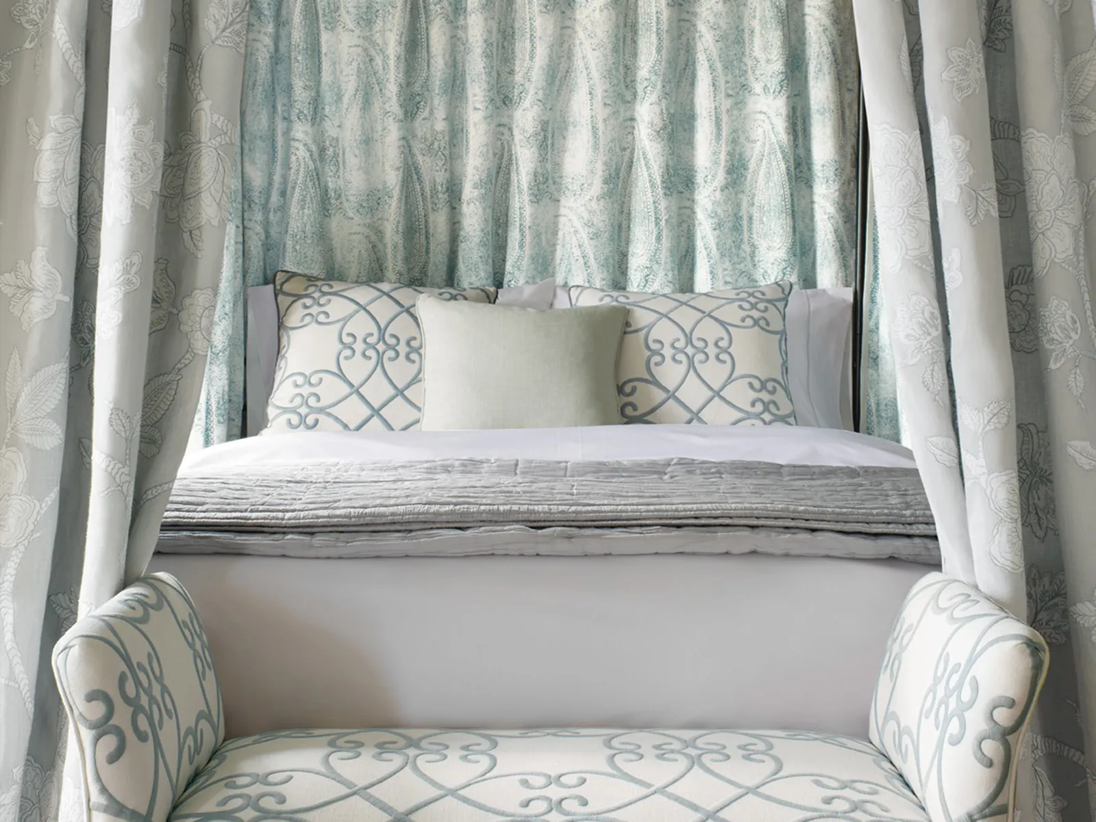 Ткань Travers Carlyle Trav14_webRGB_01