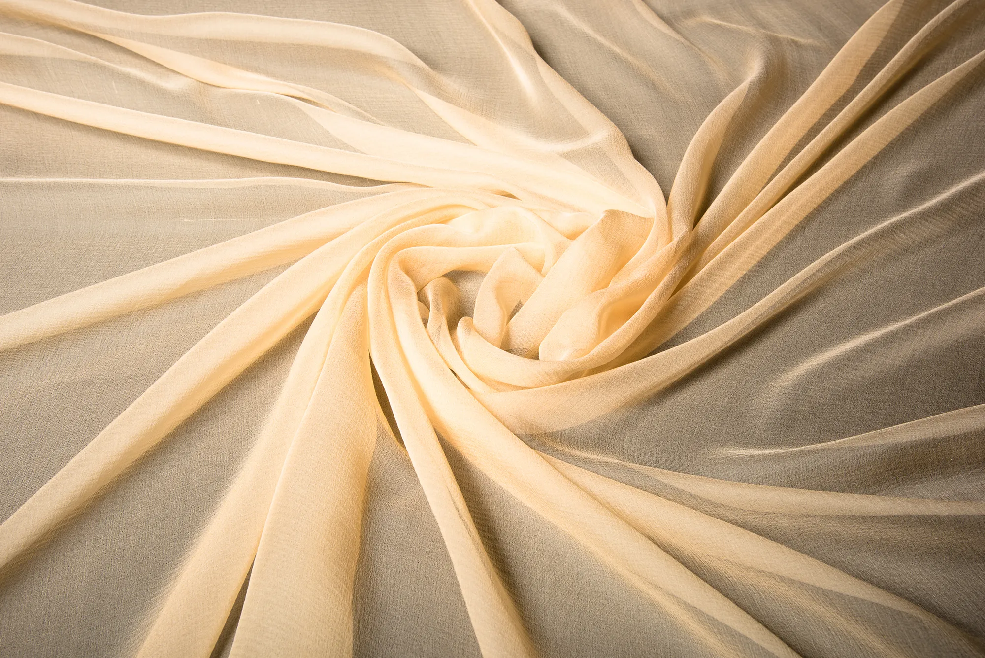 Ткань Jakob Schlaepfer Chiffon De Soie 101327_472