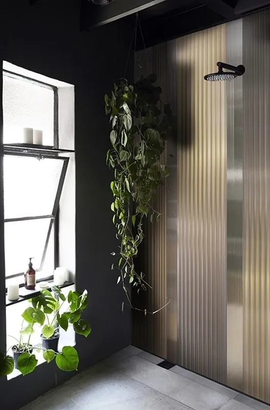 Обои для стен Wall&Deco 2018 Wet System SINGING-IN-THE-RAIN-WS