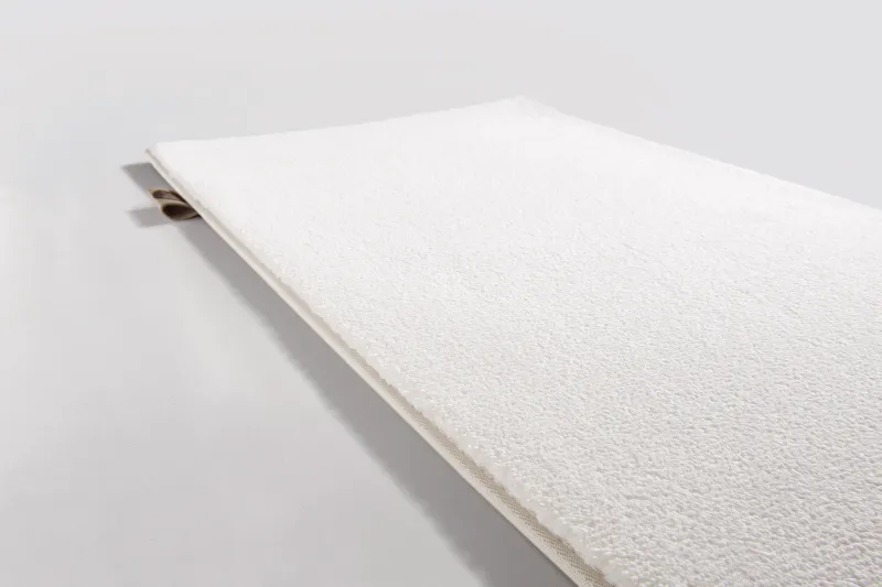 space_sc18751_snow_slim