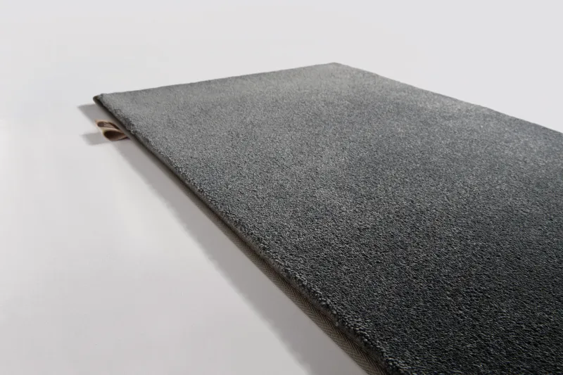 space_sc49755_gunmetal_slim