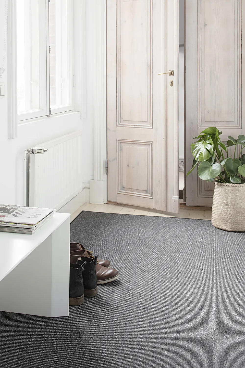 Balanssi 98 dark grey pien