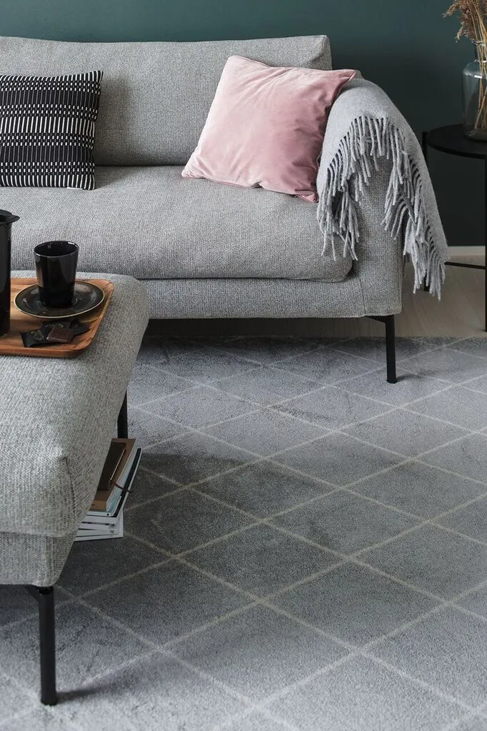 Salmiakki grey-white interior pien_preview