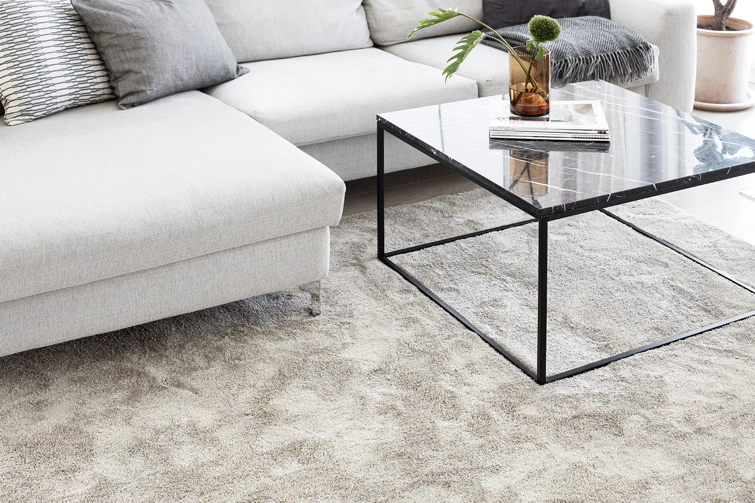 Silkkitie beige 49 detalj pien