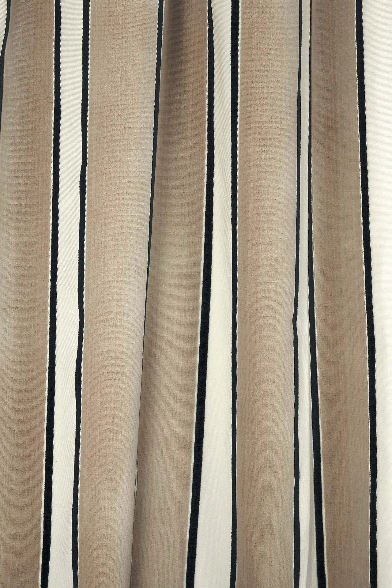 Ткань Lelievre Resonance 1489_01