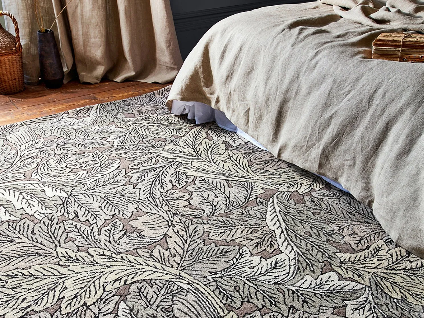 Acanthus Mole - 126904