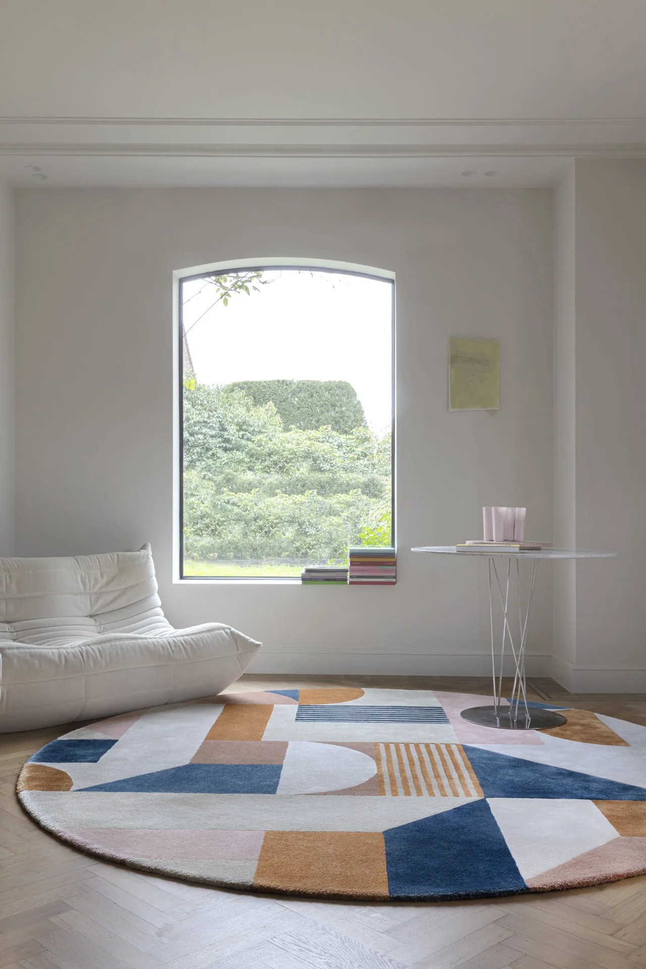 Retro_Chic_RCC14800_Coral_Circle_MD_V