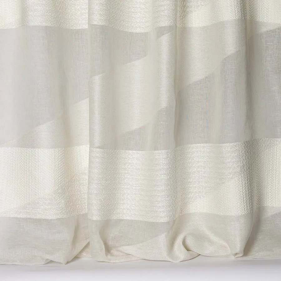 Ткань Larsen Timo L9443-01