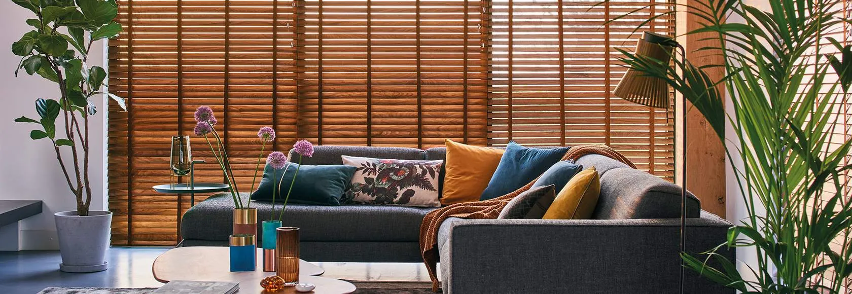 Жалюзи вертикальные wood-blinds-insp-03.2