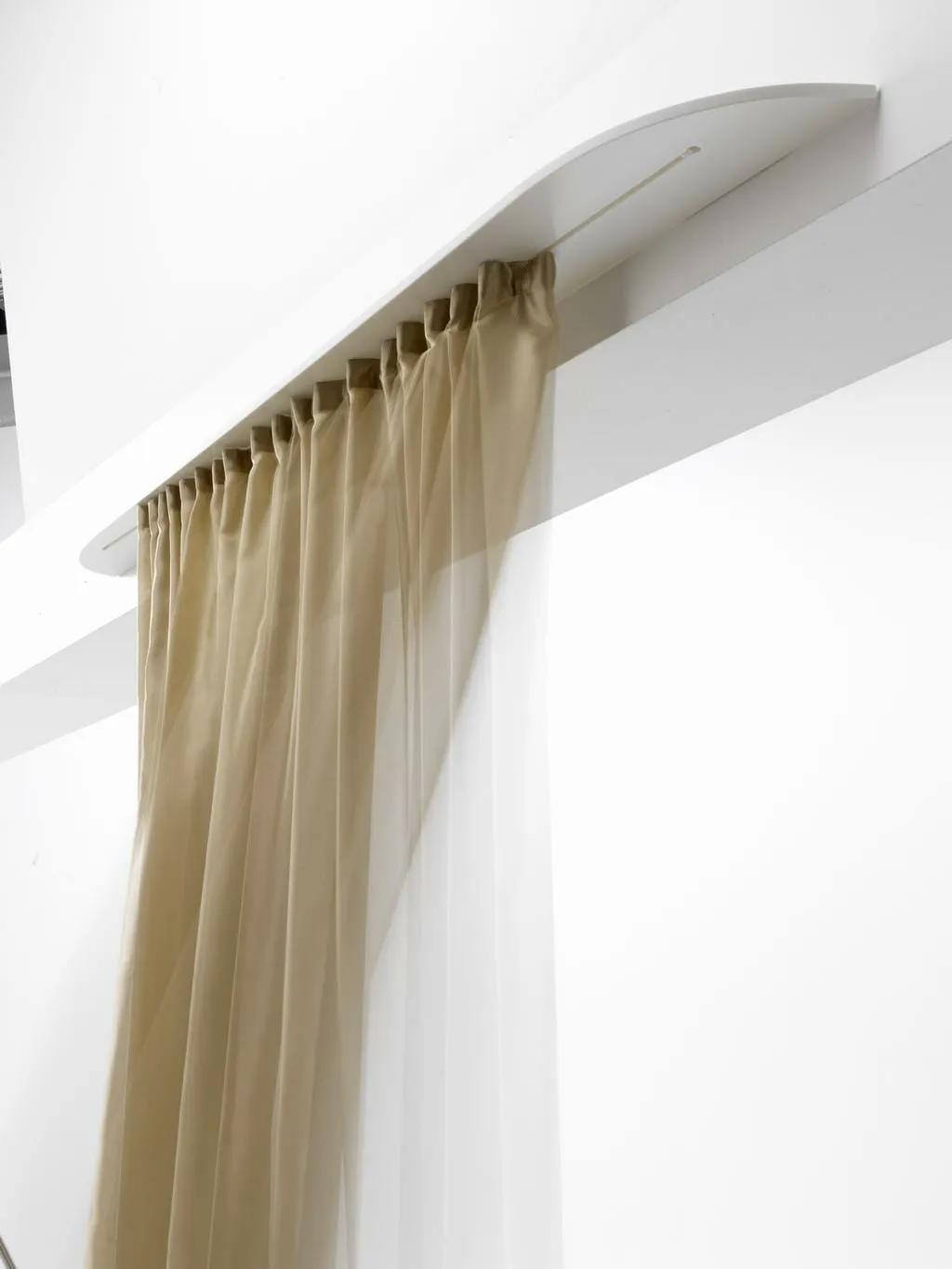 Карниз Dinamica4-1