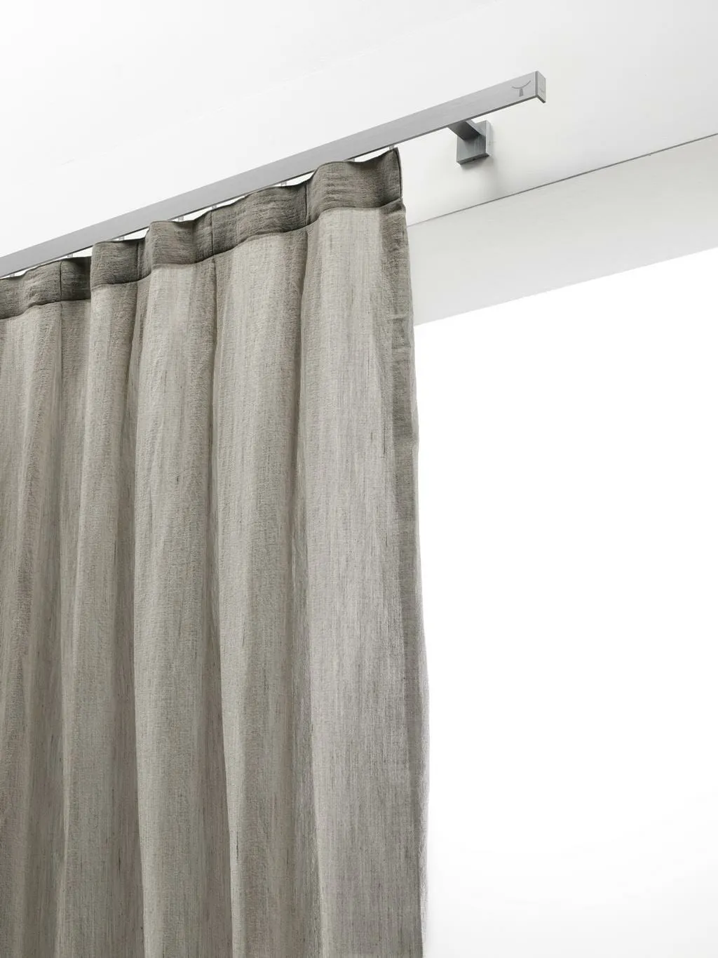 Карниз Linea-002-2