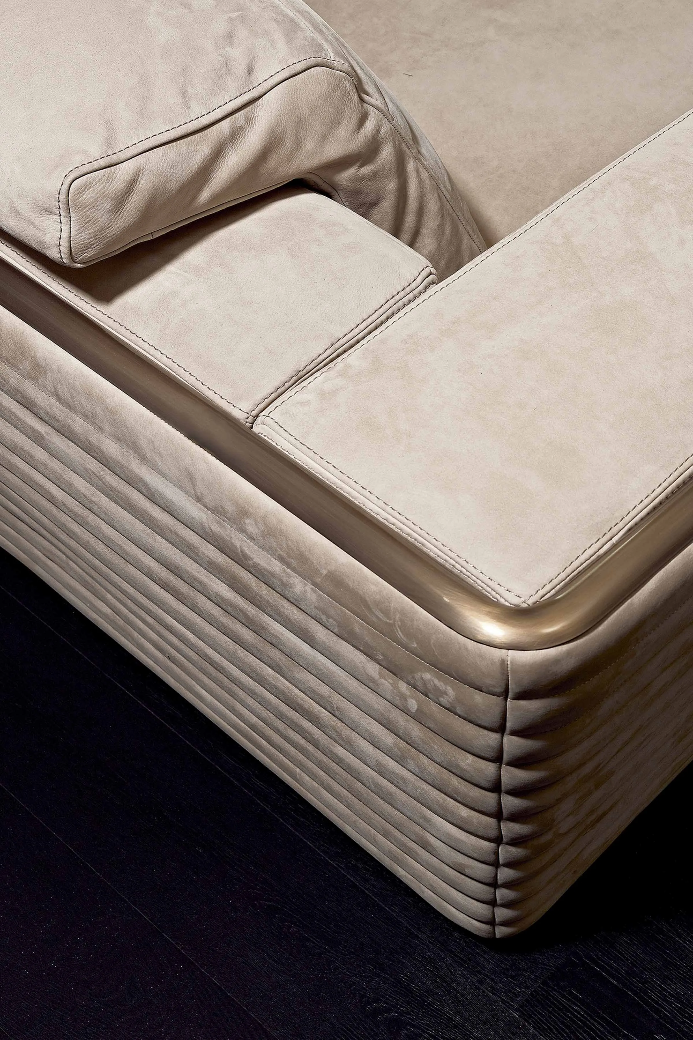 Диван EMPIRE #3