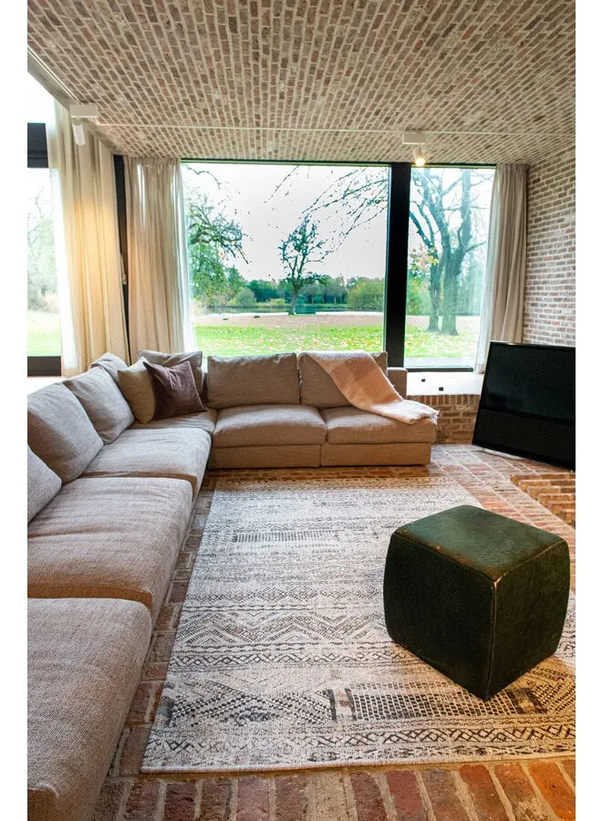 Medina White 9114 #4