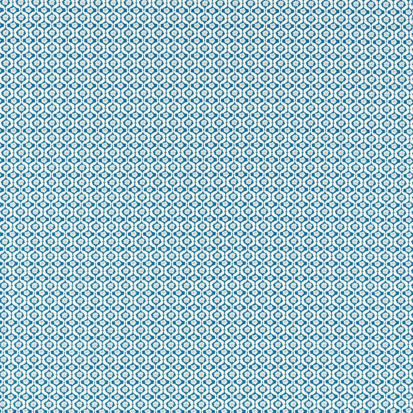 Ткань Clarke&Clarke Secret Garden F1735-01