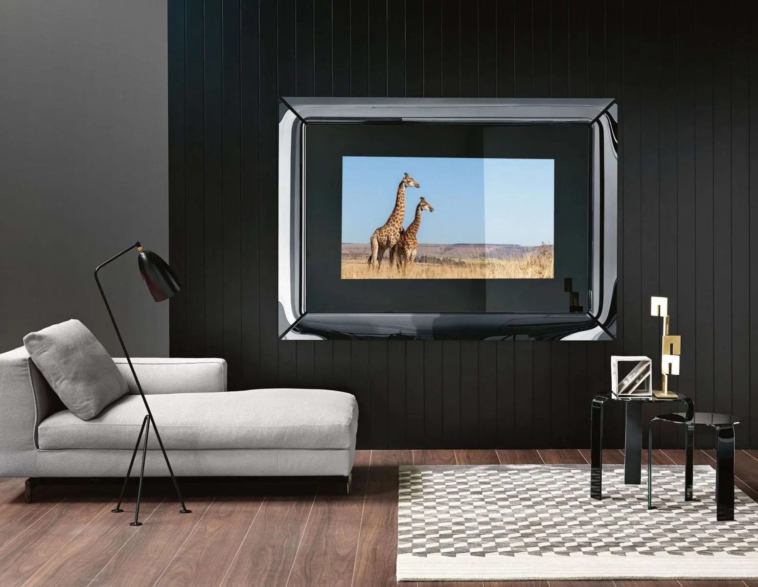 Зеркало CAADRE-TV_ripulita