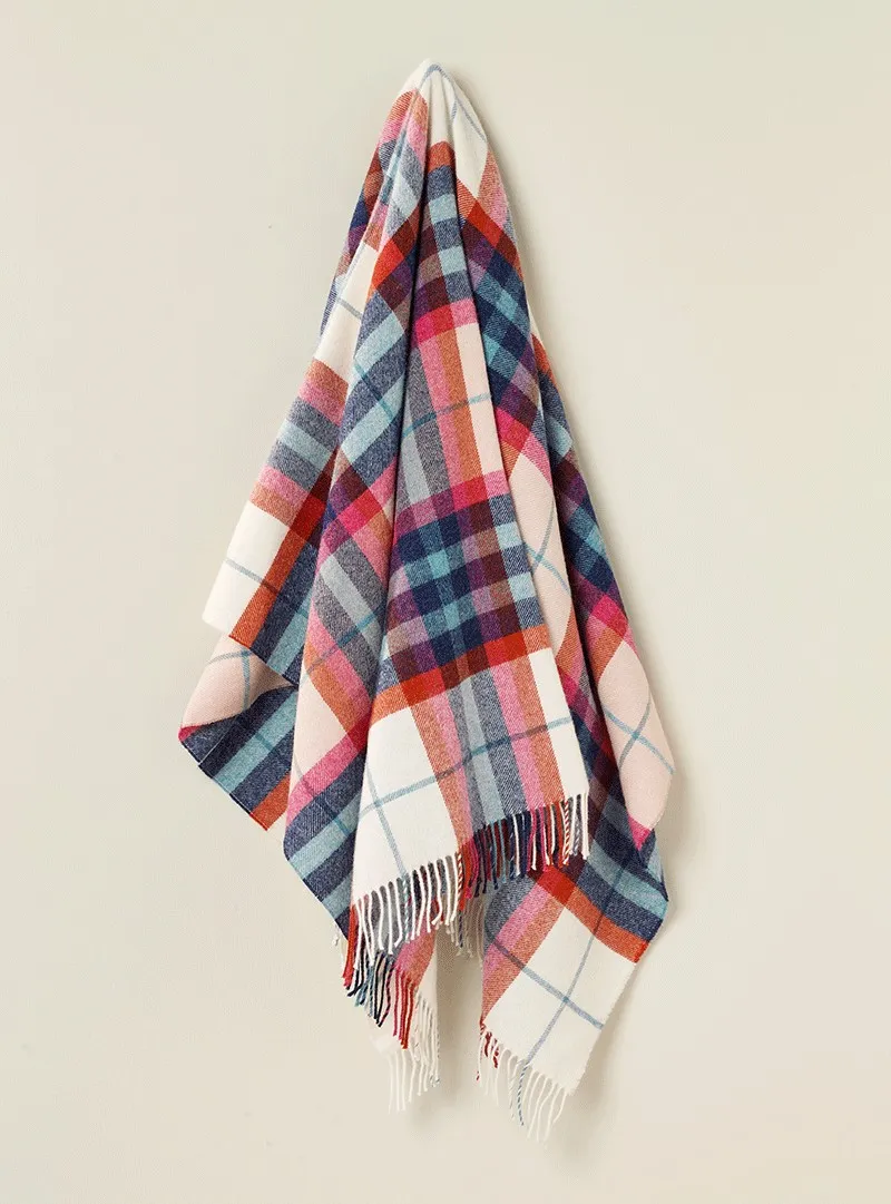 Pure New Wool Falmouth Design t0850-b02