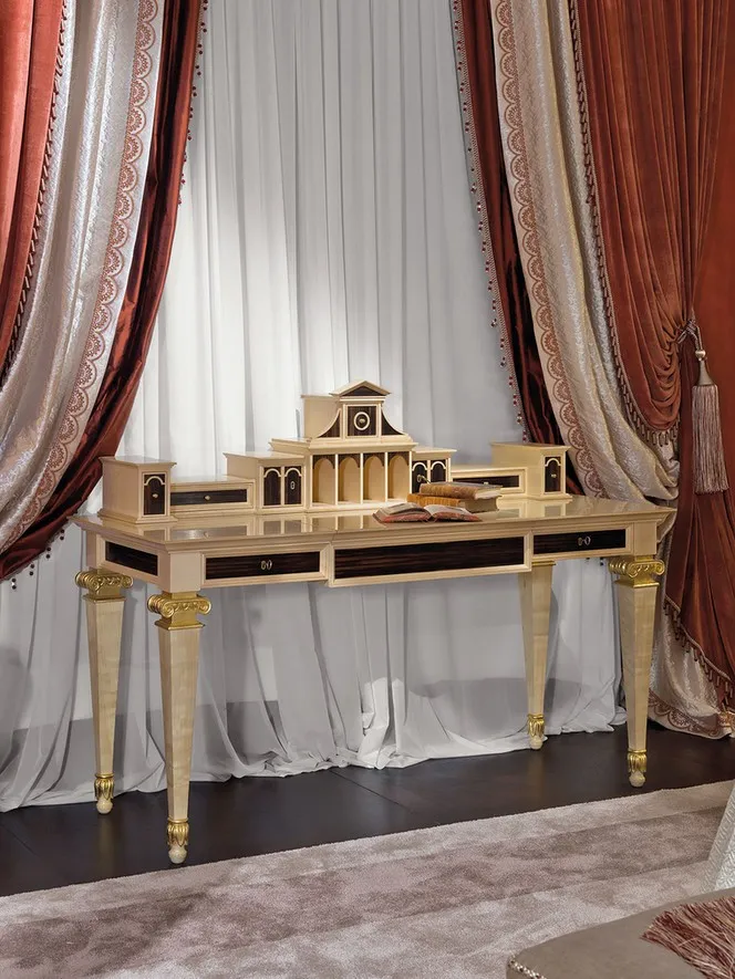 Стол Dressing Table