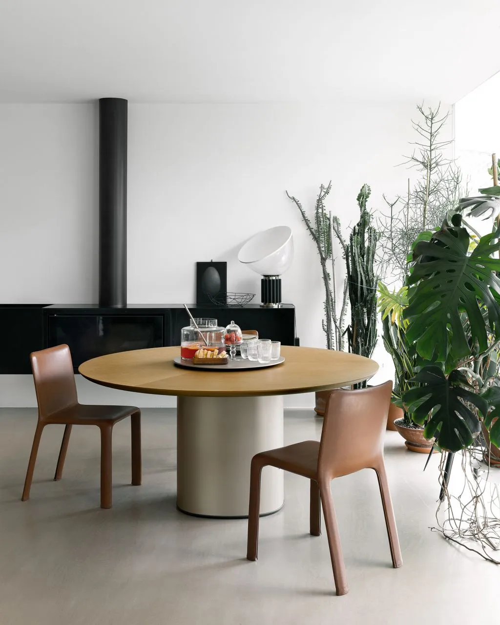 Стол Holo-Pillar #5