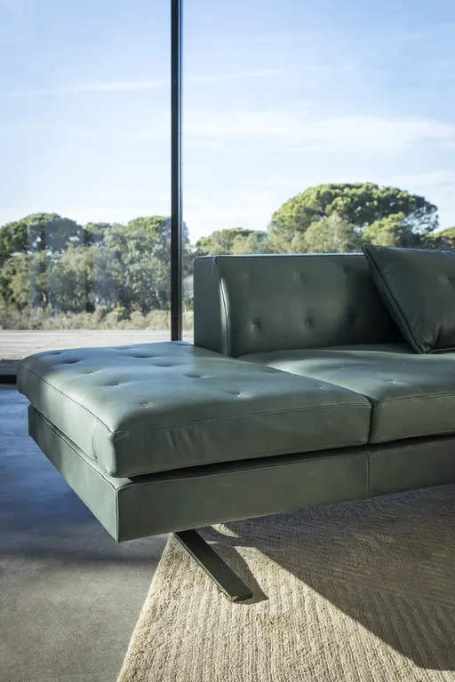 Kennedee Sofa #6