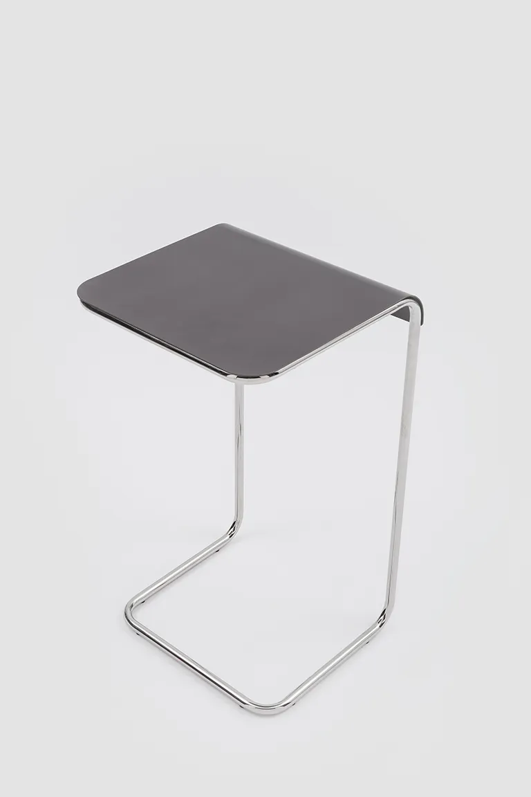 Farallon side table #4