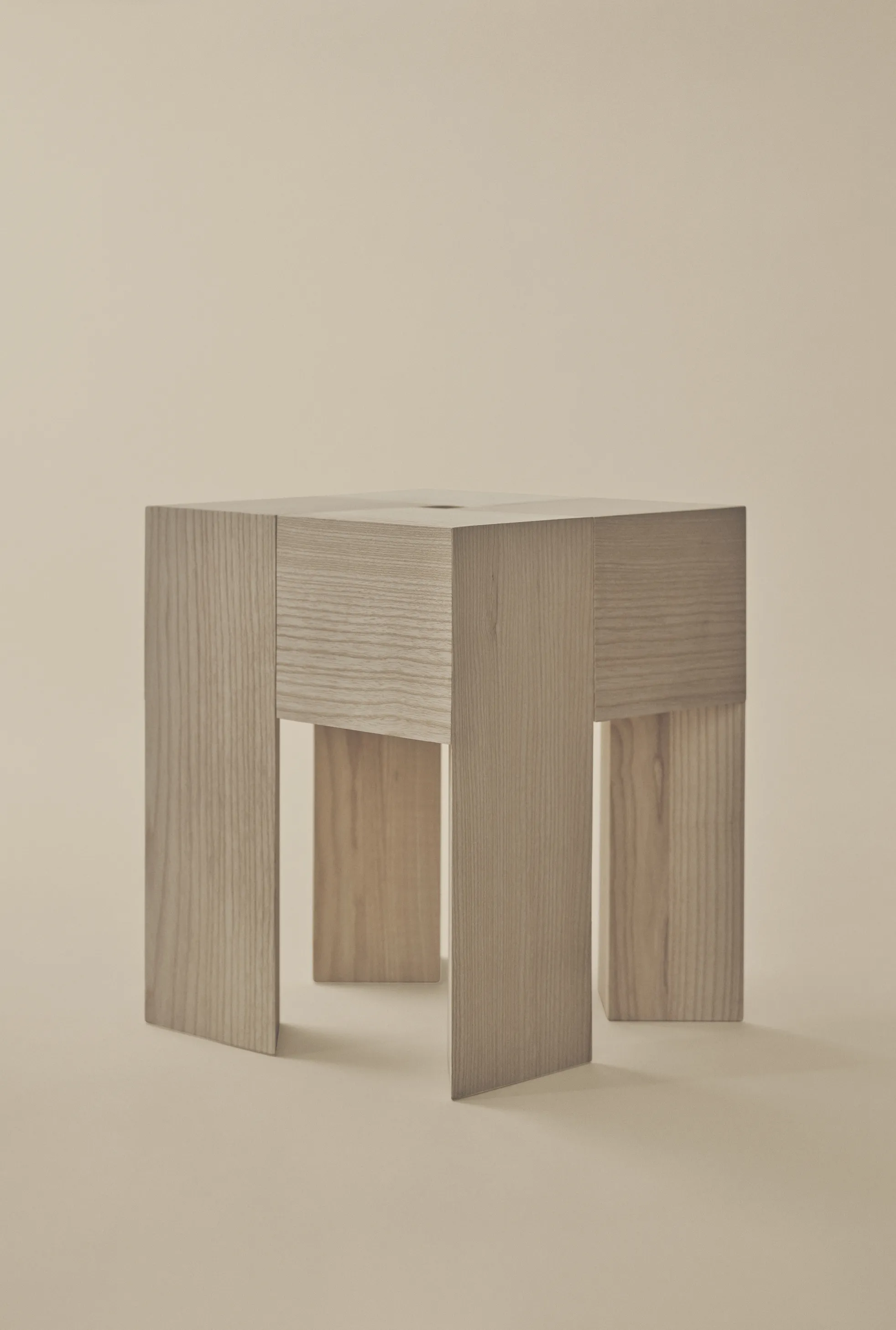 Журнальный столик TriAngle Ash #9