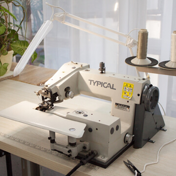 Автоматическая машина для стежки сложных элементов