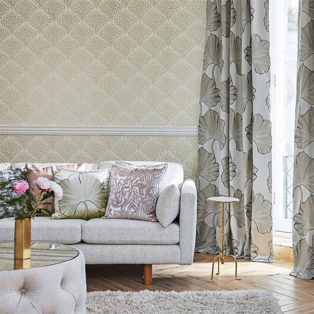 1-wallpaper-neutral-living-room-charm-lucero-harlequin.jpg